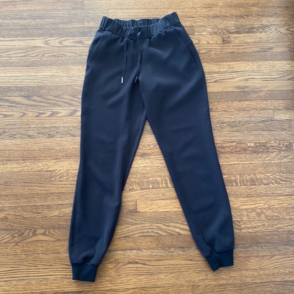 Black LuluLemon Joggers - Size 2